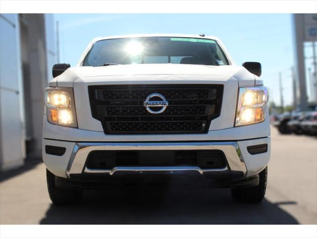 2021 Nissan TITAN Crew Cab SV 4x2