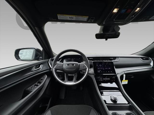 2025 Jeep Grand Cherokee GRAND CHEROKEE ALTITUDE 4X2