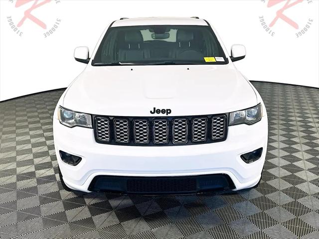 2020 Jeep Grand Cherokee Altitude 4X2