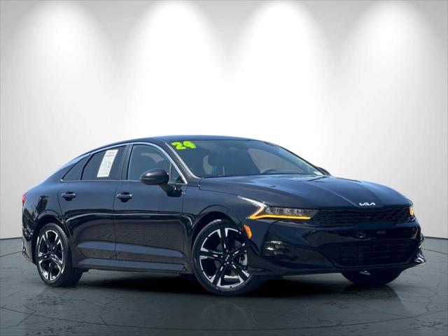2024 Kia K5 GT-Line