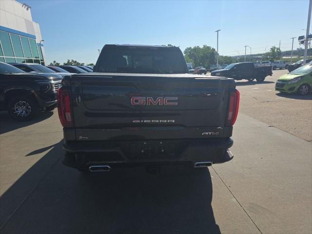 2024 GMC Sierra 1500 4WD Crew Cab Short Box AT4