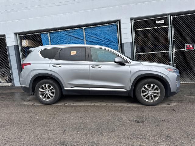 2020 Hyundai Santa Fe SE