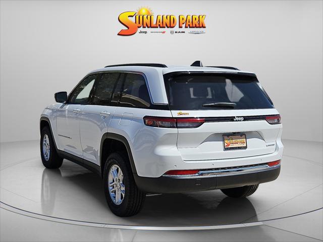 2025 Jeep Grand Cherokee GRAND CHEROKEE LAREDO 4X2