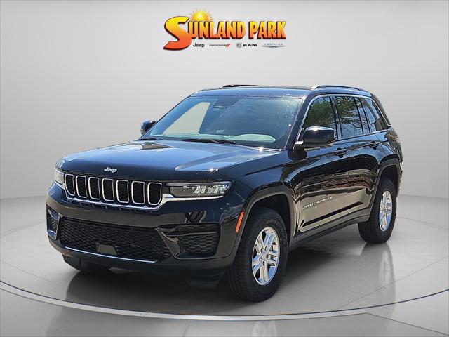2025 Jeep Grand Cherokee GRAND CHEROKEE LAREDO 4X2