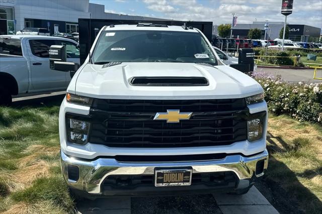 2025 Chevrolet Silverado 3500HD Work Truck