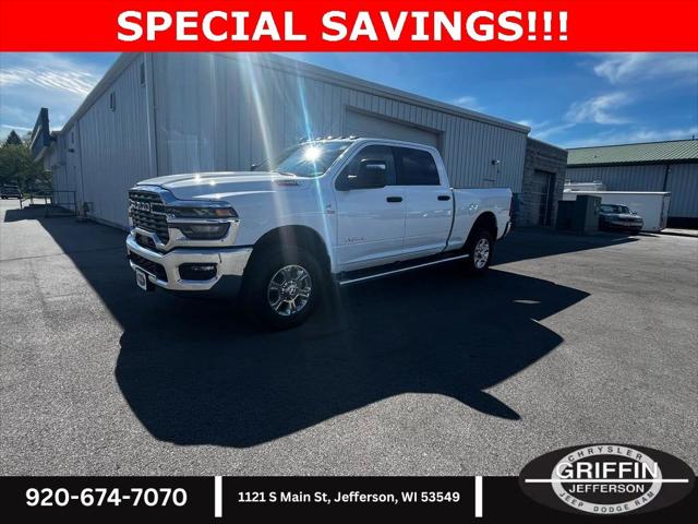 2025 RAM 2500 Big Horn Crew Cab 4x4 64 Box