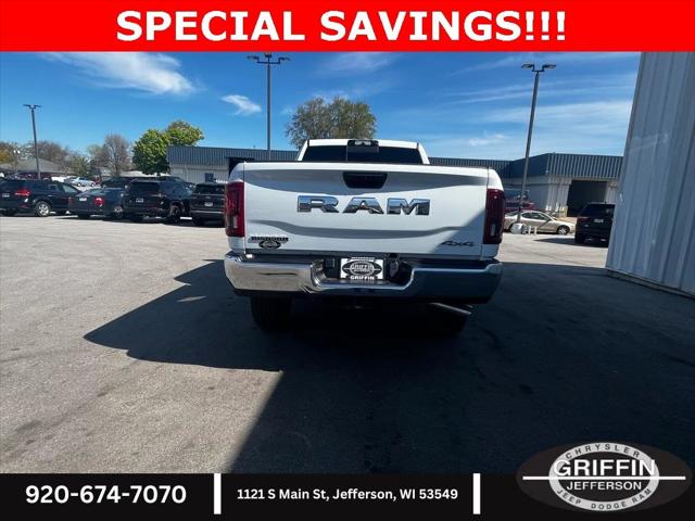 2025 RAM 2500 Big Horn Crew Cab 4x4 64 Box