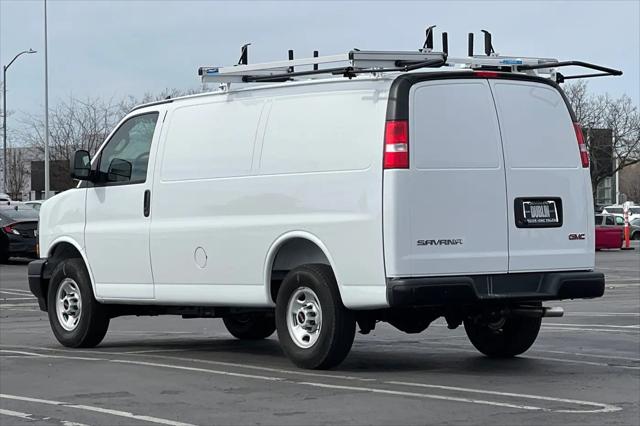 2025 GMC Savana Cargo RWD 2500 Regular Wheelbase Work Van
