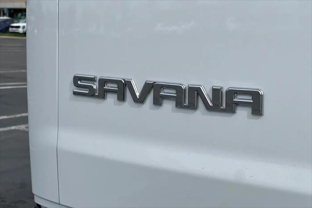 2025 GMC Savana Cargo RWD 2500 Regular Wheelbase Work Van
