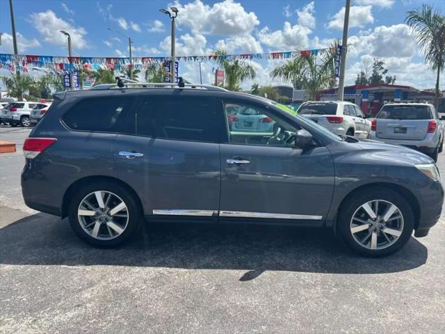 2013 Nissan Pathfinder Platinum