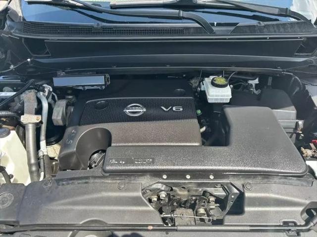 2013 Nissan Pathfinder Platinum