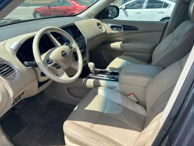 2013 Nissan Pathfinder Platinum