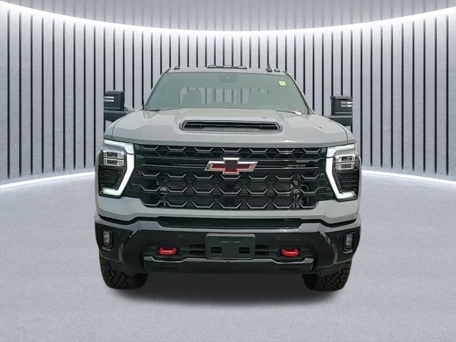 2025 Chevrolet Silverado 2500HD 4WD Crew Cab Standard Bed ZR2