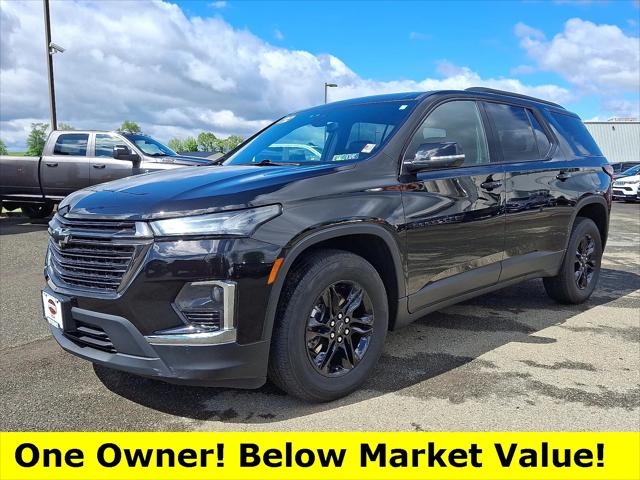 2022 Chevrolet Traverse AWD LT Leather