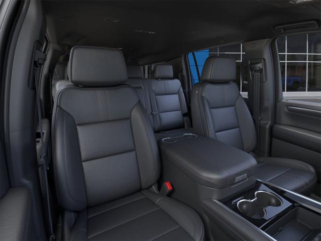 2025 Chevrolet Suburban 4WD RST