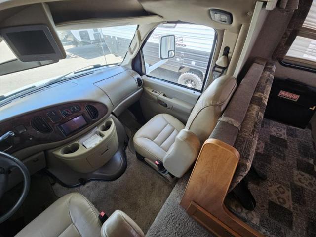 2006 Ford E-450 Cutaway Unknown
