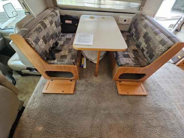 2006 Ford E-450 Cutaway Unknown