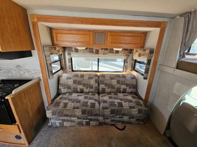 2006 Ford E-450 Cutaway Unknown