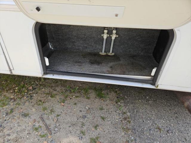 2006 Ford E-450 Cutaway Unknown