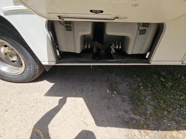 2006 Ford E-450 Cutaway Unknown