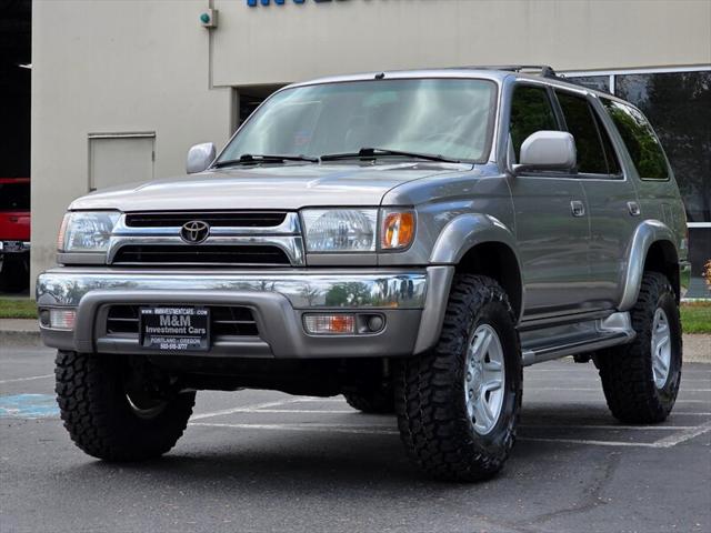 2001 Toyota 4Runner 4X4 / V6 3.4L / NEW LIFT / NEW TIRES / LOW MILES for sale in Portland, OR