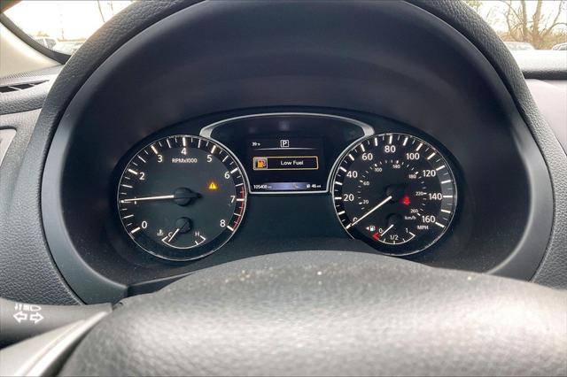 Used 2016 Nissan Altima For Sale in Olive Branch, MS