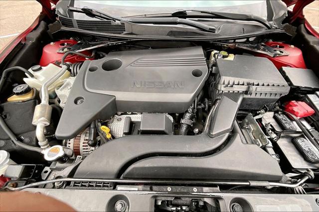 Used 2016 Nissan Altima For Sale in Olive Branch, MS