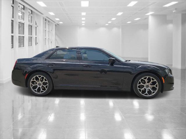2018 Chrysler 300 Touring