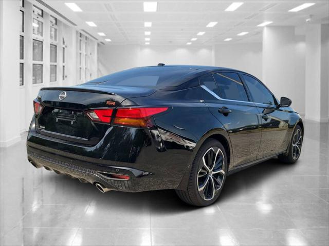 2025 Nissan Altima SR FWD