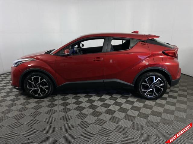 2022 Toyota C-HR XLE