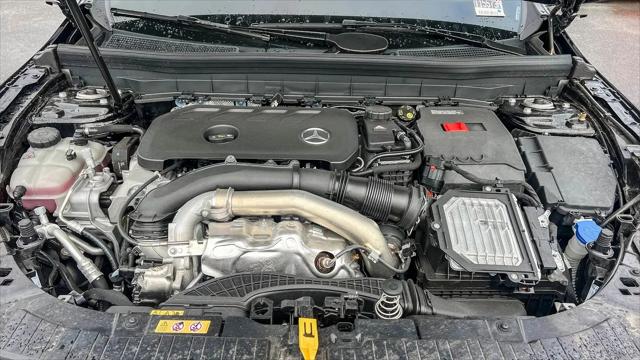 2025 Mercedes-Benz GLB GLB 250