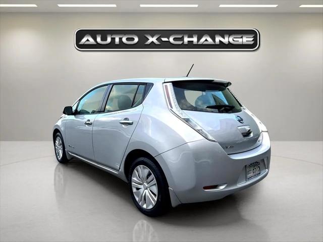 2016 Nissan LEAF S