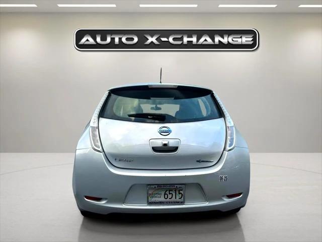 2016 Nissan LEAF S