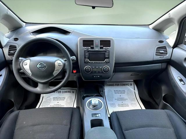 2016 Nissan LEAF S