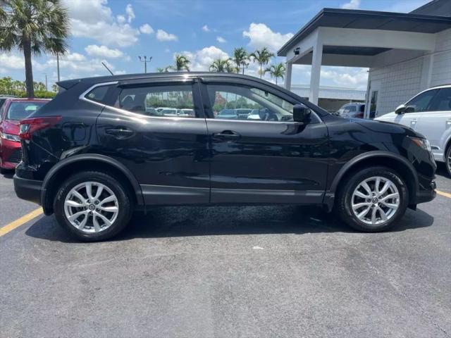2021 Nissan Rogue Sport S FWD Xtronic CVT
