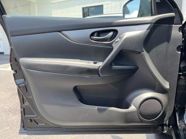 2021 Nissan Rogue Sport S FWD Xtronic CVT