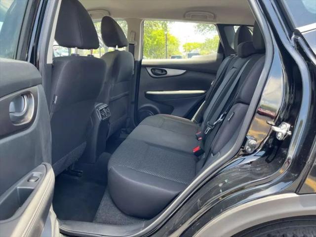 2021 Nissan Rogue Sport S FWD Xtronic CVT
