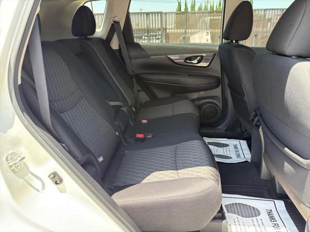 2020 Nissan Rogue SV FWD