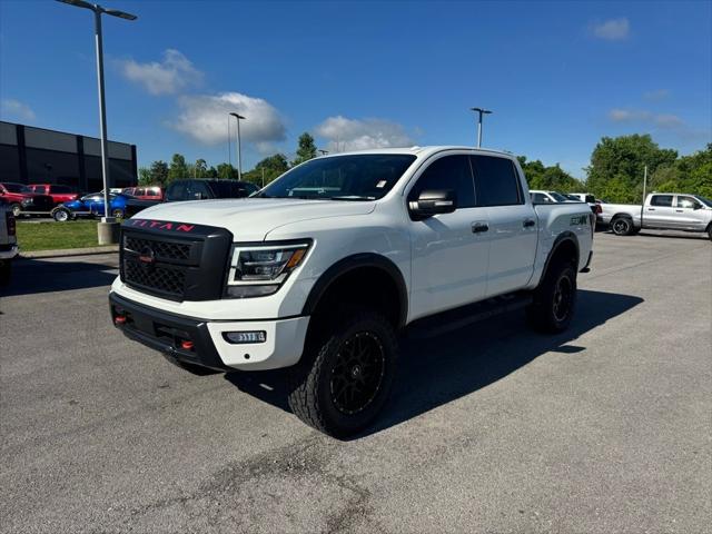 2020 Nissan TITAN Crew Cab PRO-4X 4x4