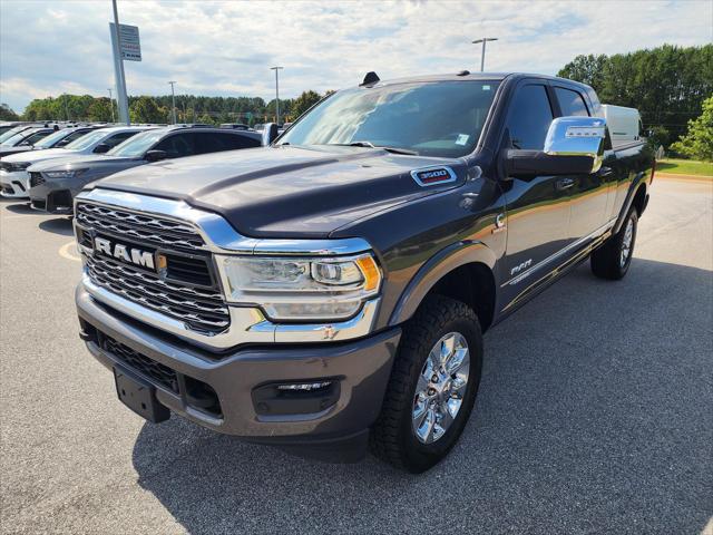 2023 RAM 3500 Limited Mega Cab 4x4 64 Box