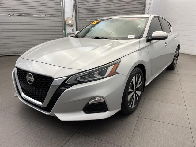 2022 Nissan Altima SV FWD