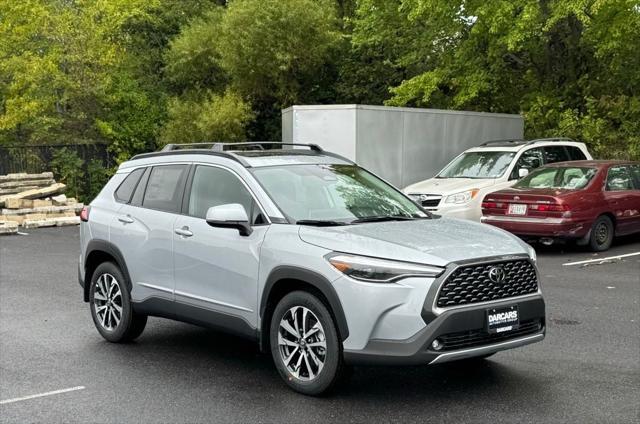 2024 Toyota Corolla Cross XLE