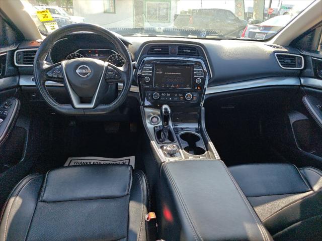 2023 Nissan Maxima SV Xtronic CVT