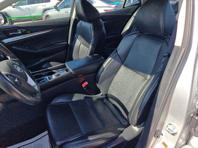 2023 Nissan Maxima SV Xtronic CVT