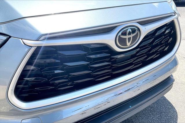 Used 2020 Toyota Highlander For Sale in Millington, TN