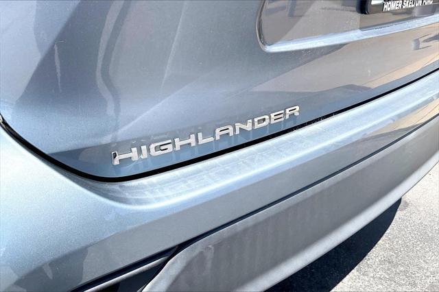Used 2020 Toyota Highlander For Sale in Millington, TN