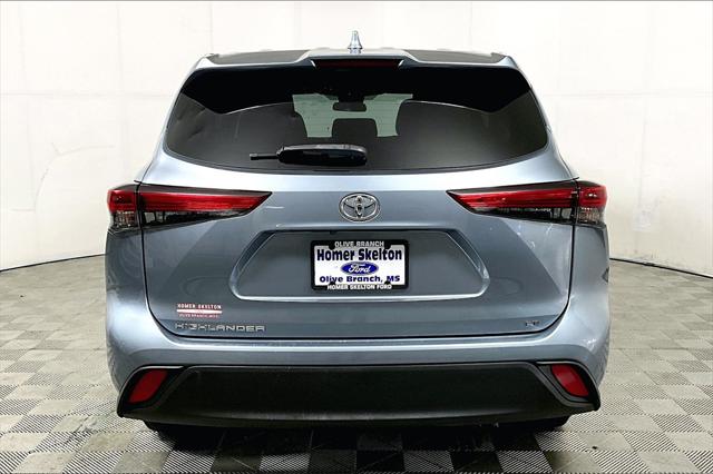 Used 2020 Toyota Highlander For Sale in Olive Branch, MS