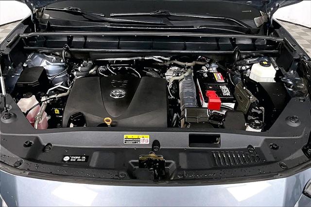 Used 2020 Toyota Highlander For Sale in Olive Branch, MS