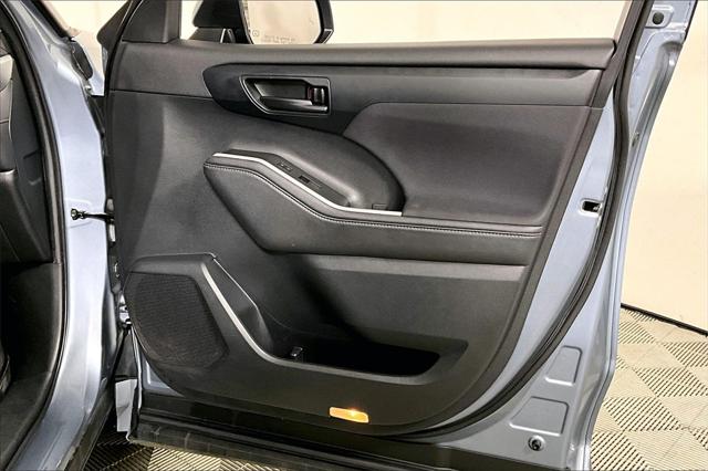 Used 2020 Toyota Highlander For Sale in Olive Branch, MS