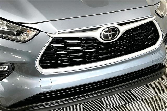 Used 2020 Toyota Highlander For Sale in Olive Branch, MS